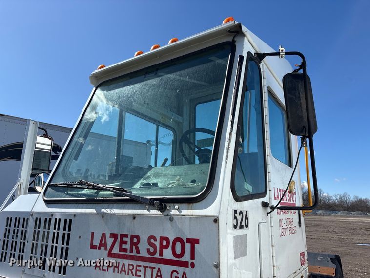 image for item YA2507 2005 Kalmar Ottawa yard truck