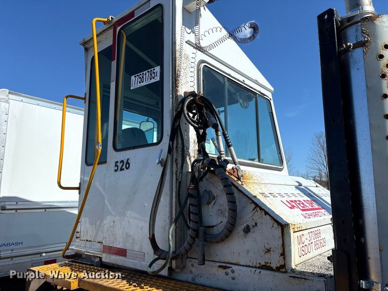 image for item YA2507 2005 Kalmar Ottawa yard truck