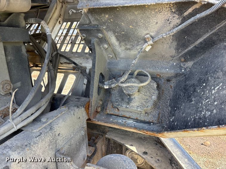 image for item YA2507 2005 Kalmar Ottawa yard truck