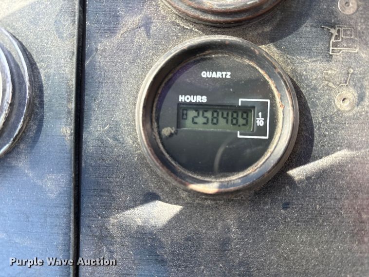 image for item YA2507 2005 Kalmar Ottawa yard truck