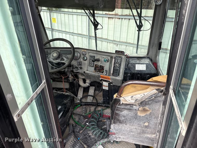 image for item YA2528 2018 Tico  yard truck