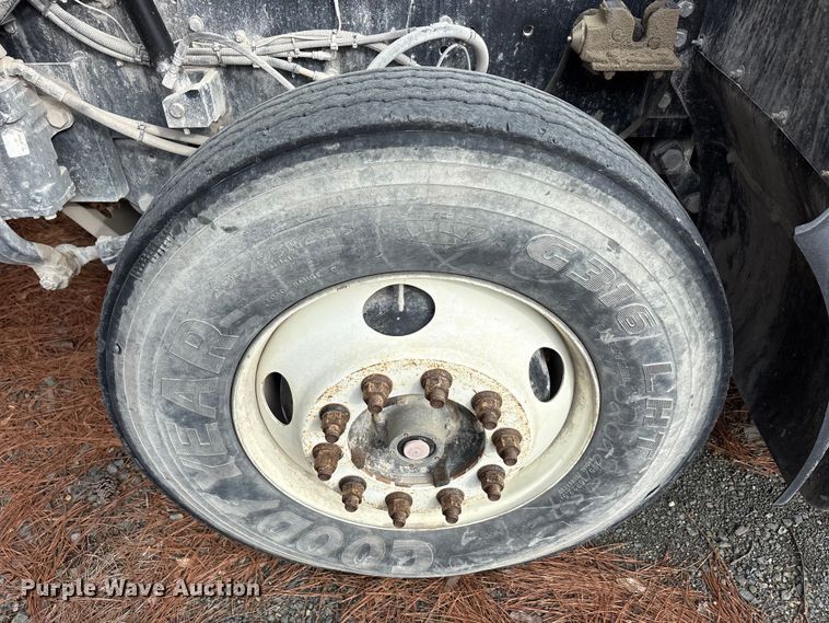 image for item YA2528 2018 Tico  yard truck