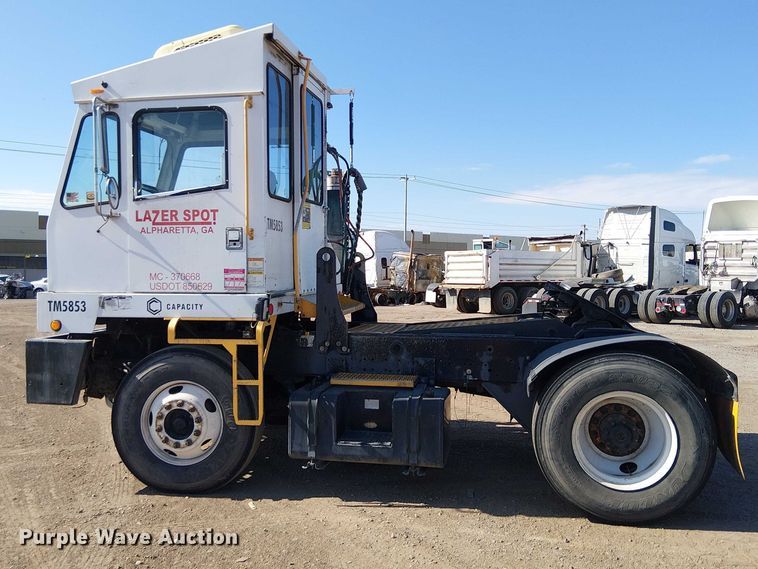 image for item YA2530 2015 Capacity TJ5000 yard truck
