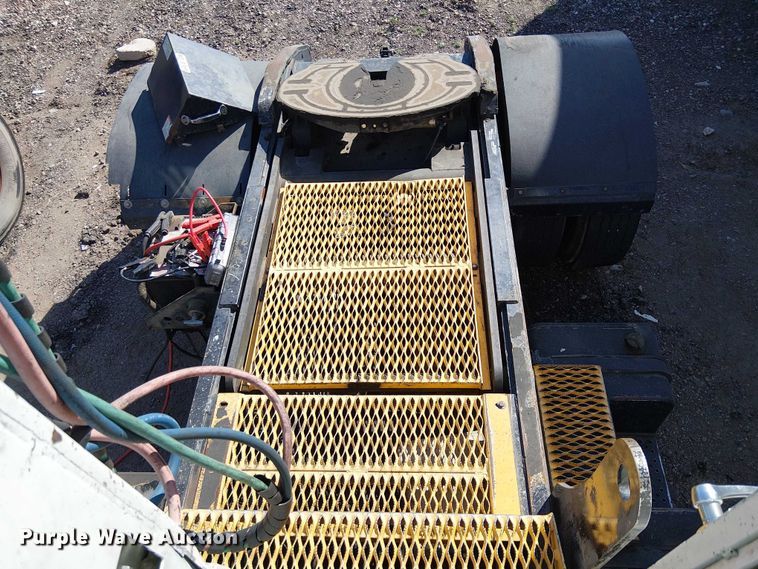 image for item YA2530 2015 Capacity TJ5000 yard truck