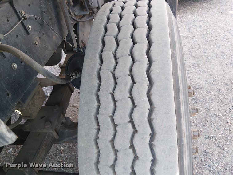 image for item YA2530 2015 Capacity TJ5000 yard truck