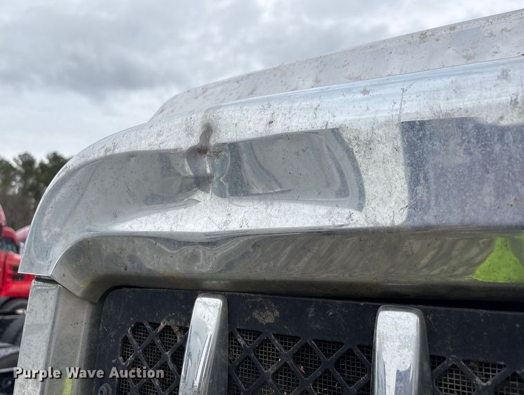 image for item YA2542 2020 International HX520 semi truck