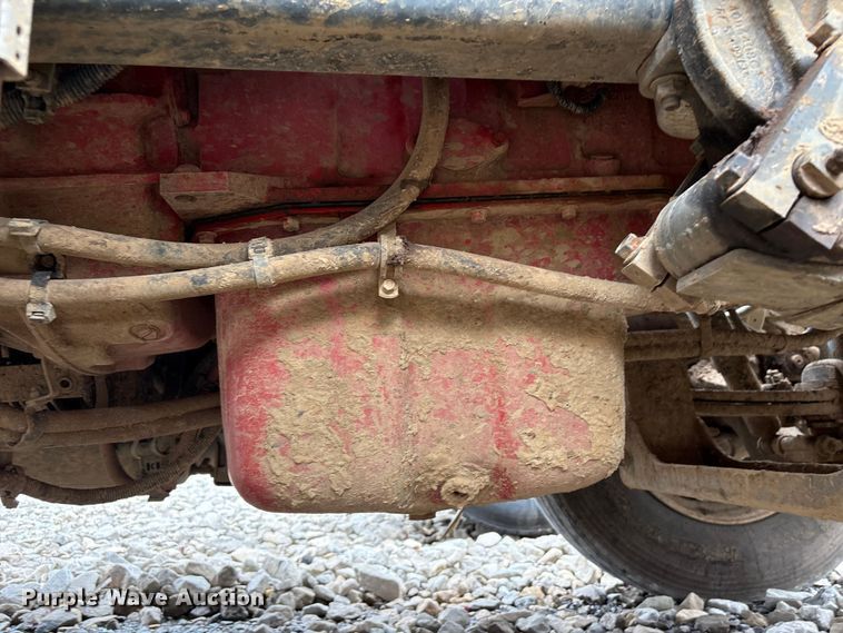 image for item YA2542 2020 International HX520 semi truck