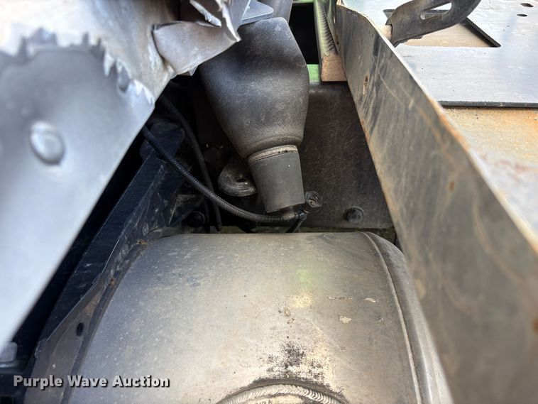 image for item YA2553 2023 Peterbilt 389 semi truck