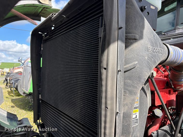 image for item YA2553 2023 Peterbilt 389 semi truck