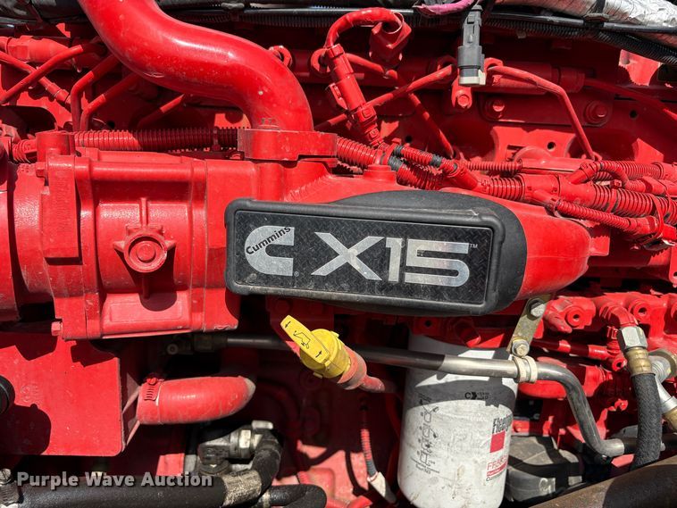 image for item YA2553 2023 Peterbilt 389 semi truck