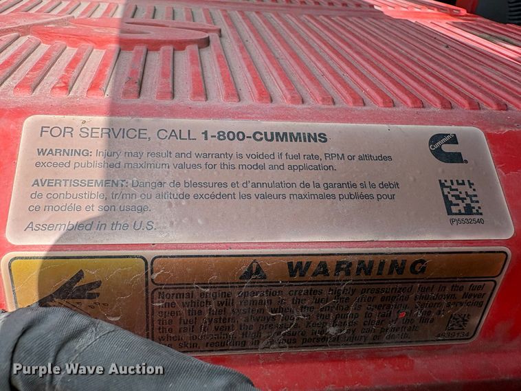 image for item YA2553 2023 Peterbilt 389 semi truck