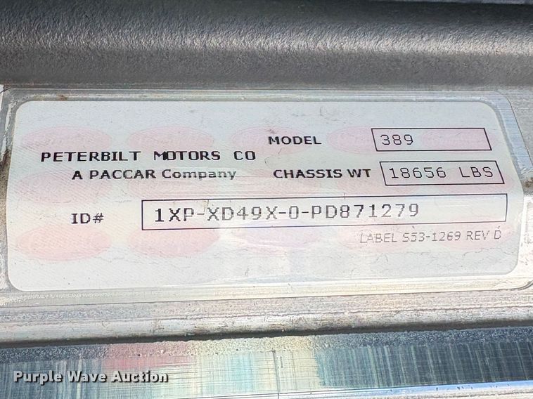 image for item YA2553 2023 Peterbilt 389 semi truck