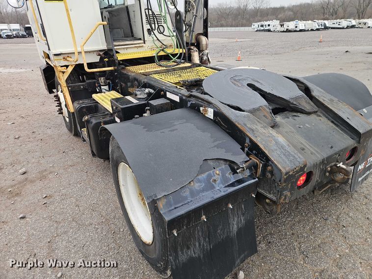 image for item YA2644 2016 Autocar Industries XSpotter yard truck