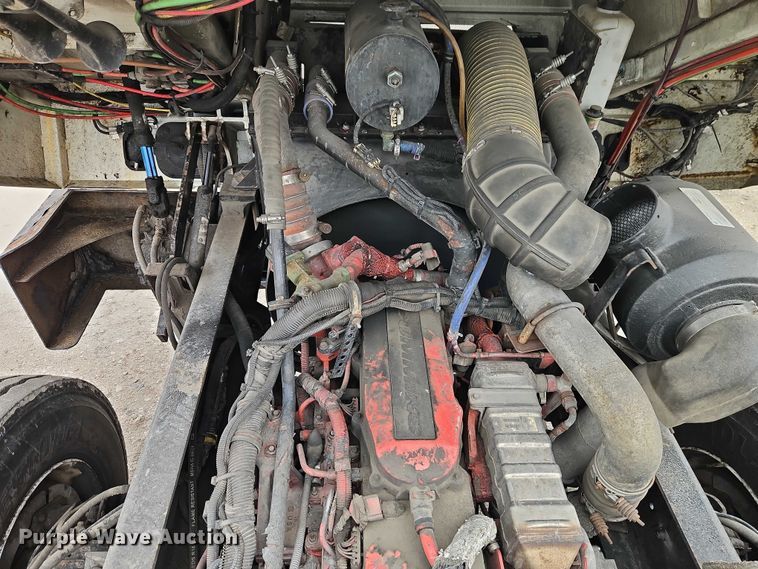 image for item YA2644 2016 Autocar Industries XSpotter yard truck