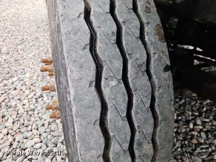 image for item YA2644 2016 Autocar Industries XSpotter yard truck