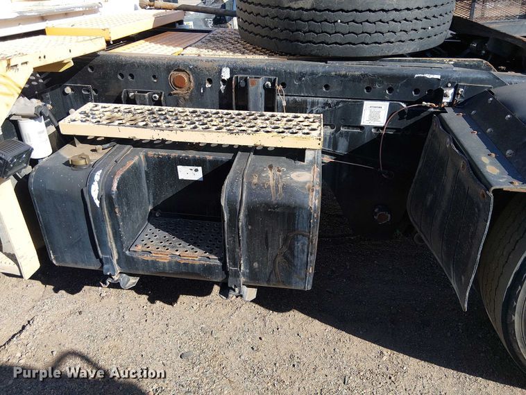 image for item YA2666 2011 Kalmar Ottawa yard truck