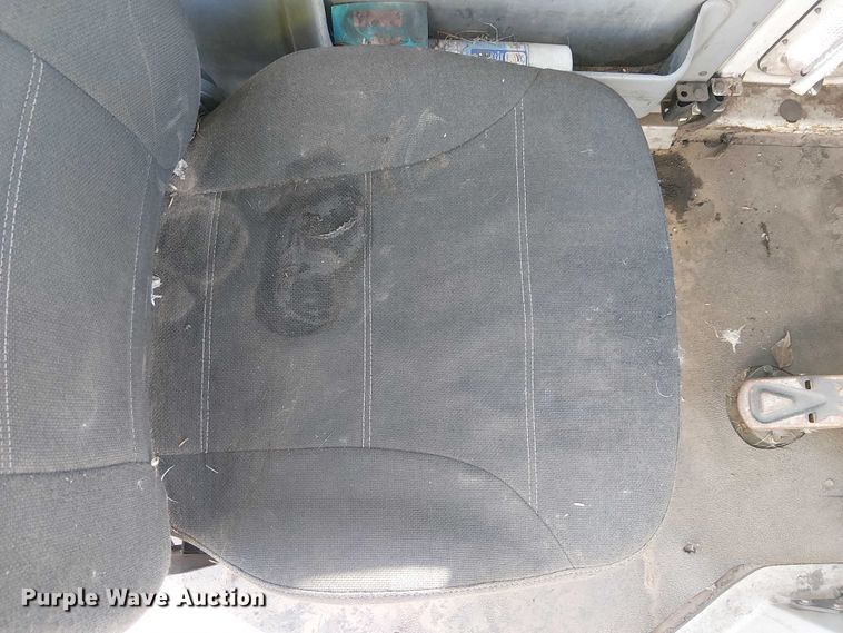 image for item YA2666 2011 Kalmar Ottawa yard truck