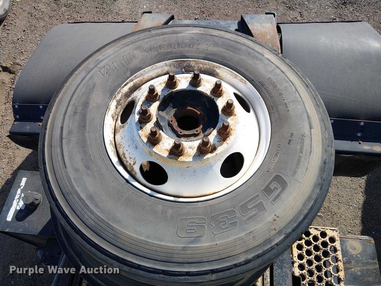 image for item YA2666 2011 Kalmar Ottawa yard truck