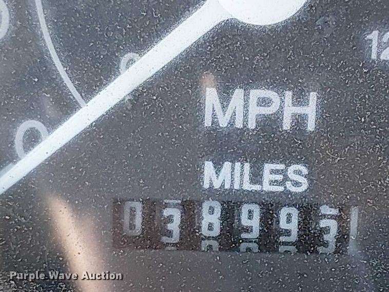 image for item YA2670 2011 Kalmar Ottawa yard truck