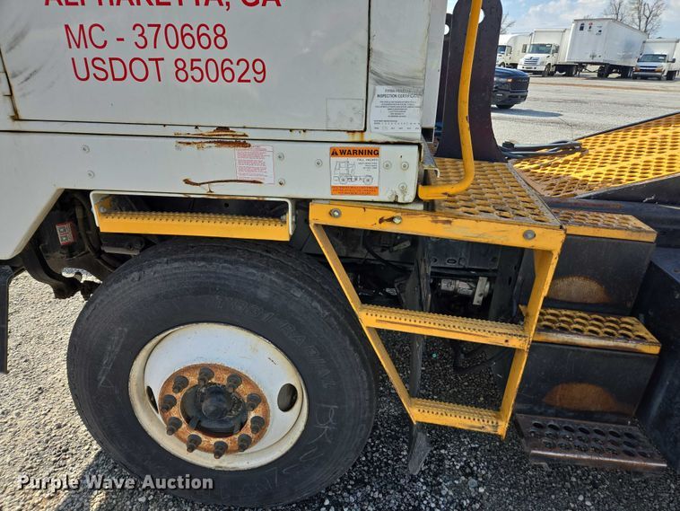 image for item YA2680 2013 Kalmar Ottawa yard truck