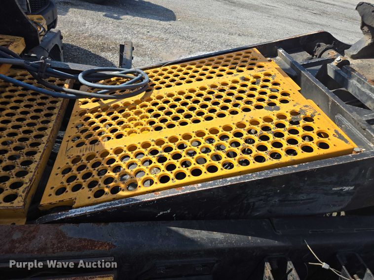 image for item YA2680 2013 Kalmar Ottawa yard truck