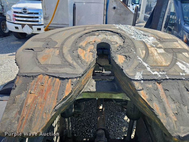 image for item YA2680 2013 Kalmar Ottawa yard truck