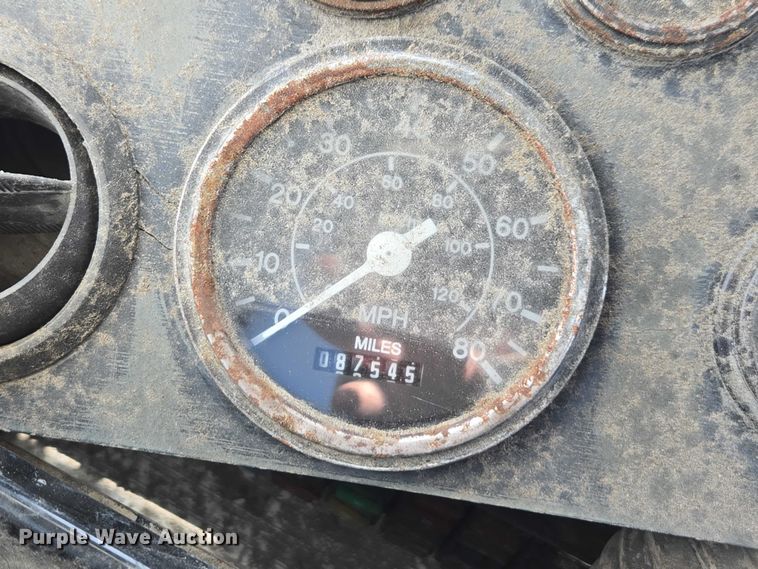 image for item YA2680 2013 Kalmar Ottawa yard truck