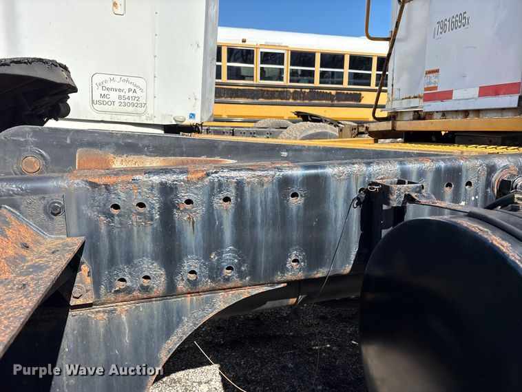 image for item YA2681 2002 Kalmar Ottawa yard truck