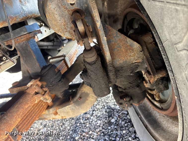 image for item YA2681 2002 Kalmar Ottawa yard truck