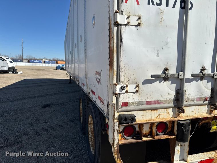 image for item YA2682 1995 Wabash dry van trailer