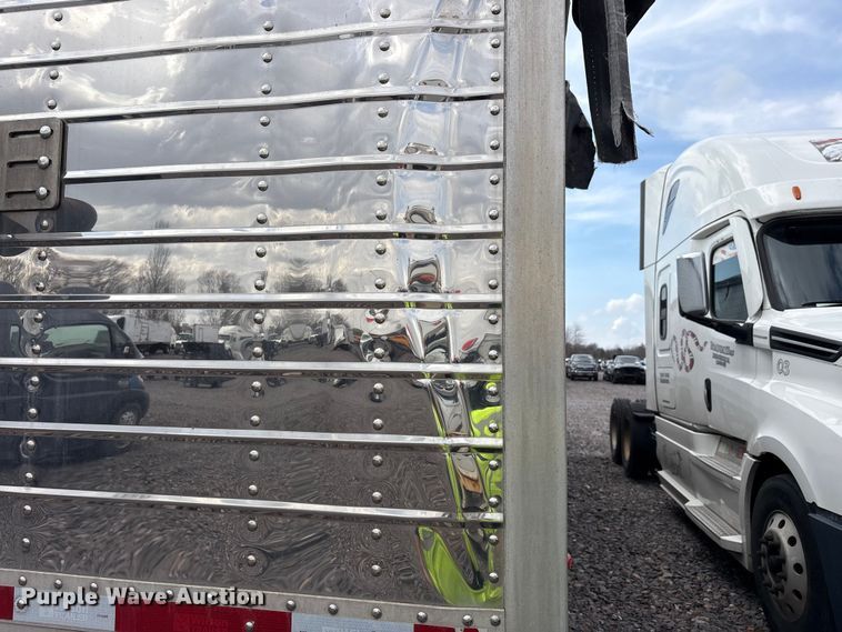 image for item YA2749 2018 Wilson DWH-650 grain trailer