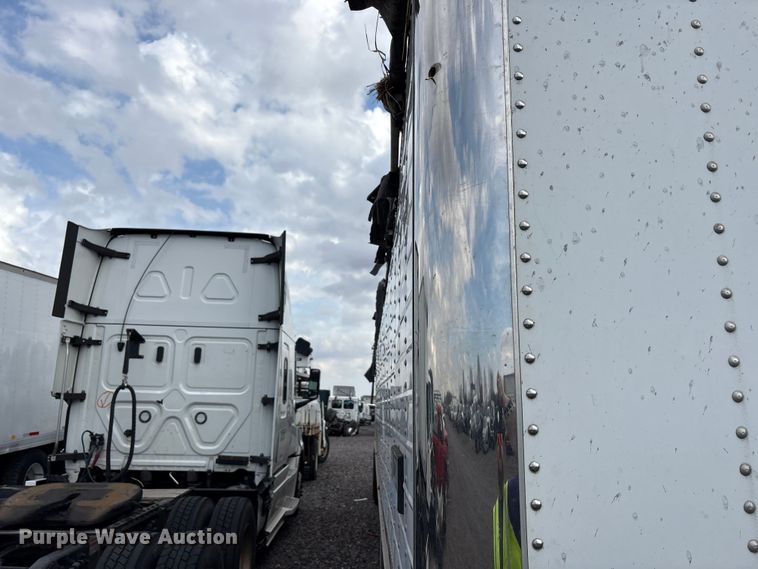 image for item YA2749 2018 Wilson DWH-650 grain trailer