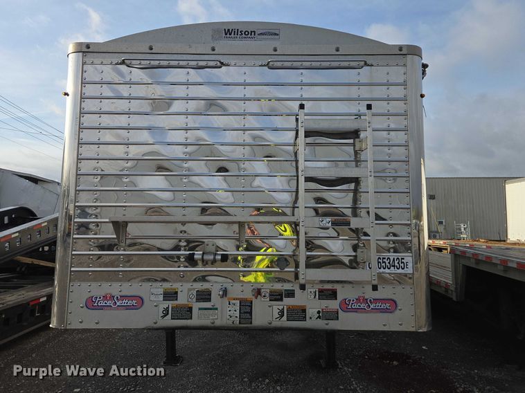 image for item YA2754 2010 Wilson DWH-550 grain trailer