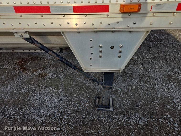 image for item YA2754 2010 Wilson DWH-550 grain trailer