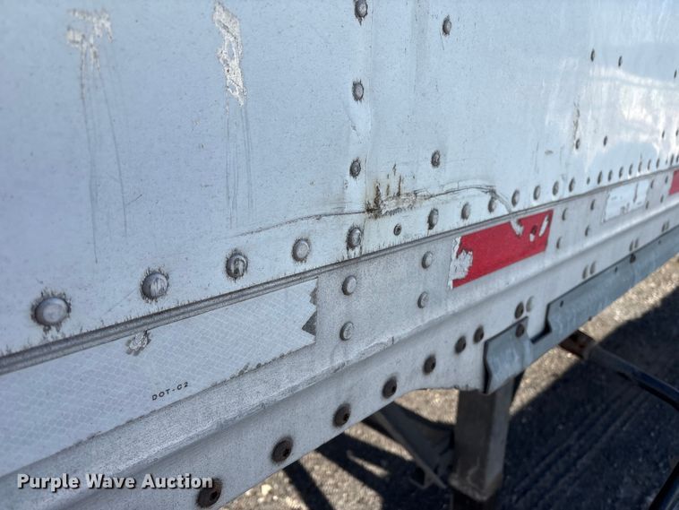 image for item YA6114 2015 Vanguard MaxCube dry van trailer