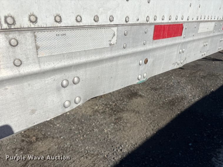 image for item YA6114 2015 Vanguard MaxCube dry van trailer