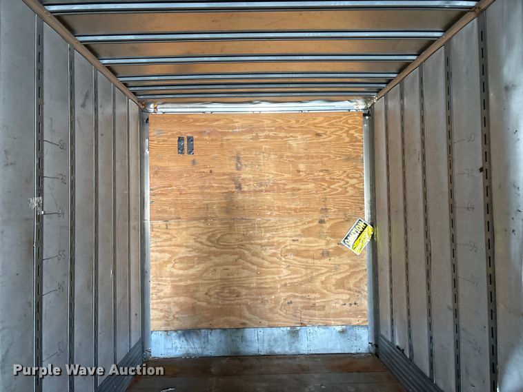 image for item YA6114 2015 Vanguard MaxCube dry van trailer