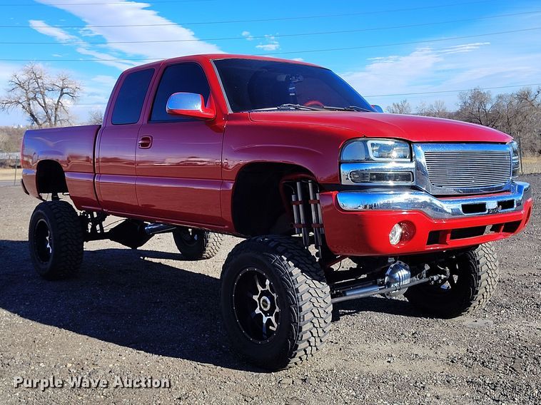 image for item BI9756 2003 GMC Sierra 1500 Ext. Cab pickup truck