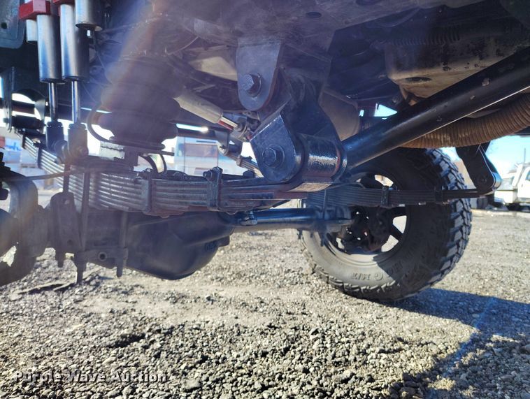 image for item BI9756 2003 GMC Sierra 1500 Ext. Cab pickup truck