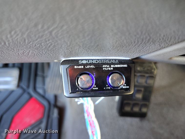 image for item BI9756 2003 GMC Sierra 1500 Ext. Cab pickup truck