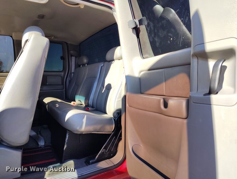 image for item BI9756 2003 GMC Sierra 1500 Ext. Cab pickup truck