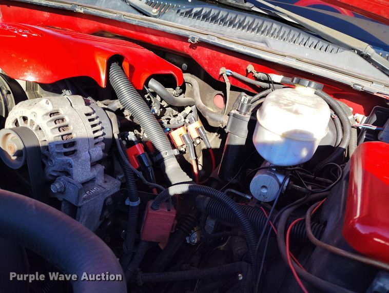 image for item BI9756 2003 GMC Sierra 1500 Ext. Cab pickup truck