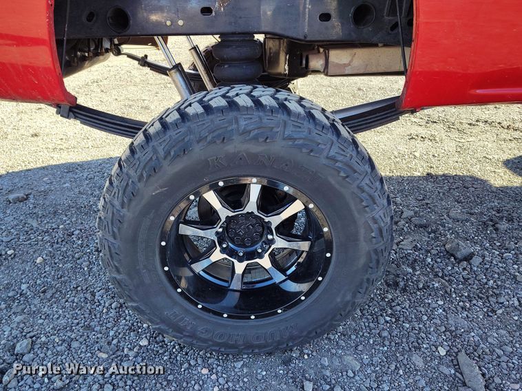 image for item BI9756 2003 GMC Sierra 1500 Ext. Cab pickup truck