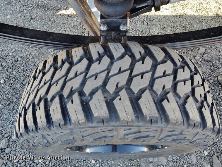 image for item BI9756 2003 GMC Sierra 1500 Ext. Cab pickup truck