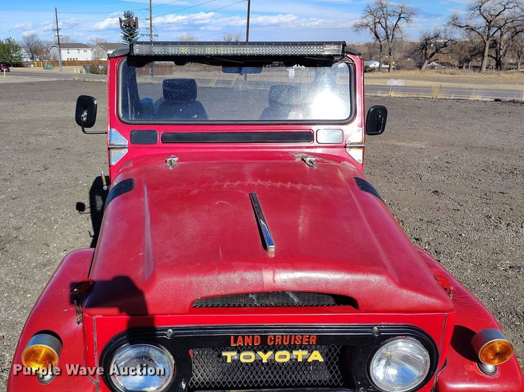 image for item BI9757 1961 Toyota FJ 40 Land Cruiser SUV