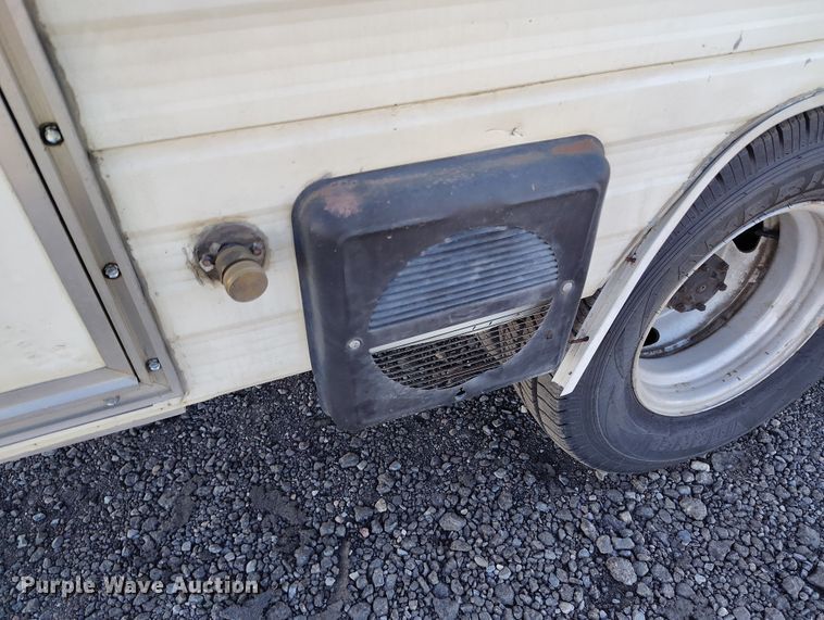 image for item BI9761 1983 Toyota Dolphin RV