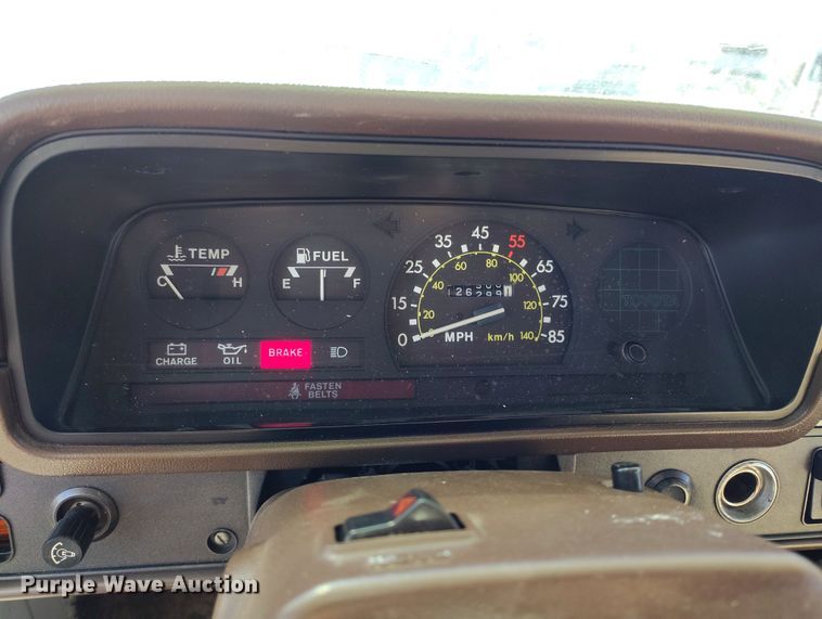 image for item BI9761 1983 Toyota Dolphin RV