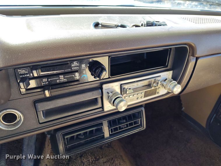 image for item BI9761 1983 Toyota Dolphin RV