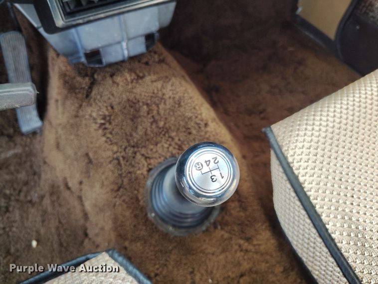 image for item BI9761 1983 Toyota Dolphin RV