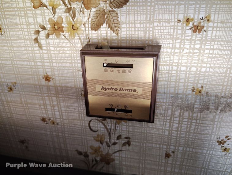 image for item BI9761 1983 Toyota Dolphin RV